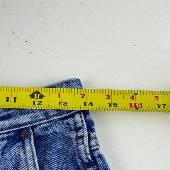 Vintage Women's Bill Blass Pleated High Waist Tapered Leg Mom Jeans - Picture 7 of 12